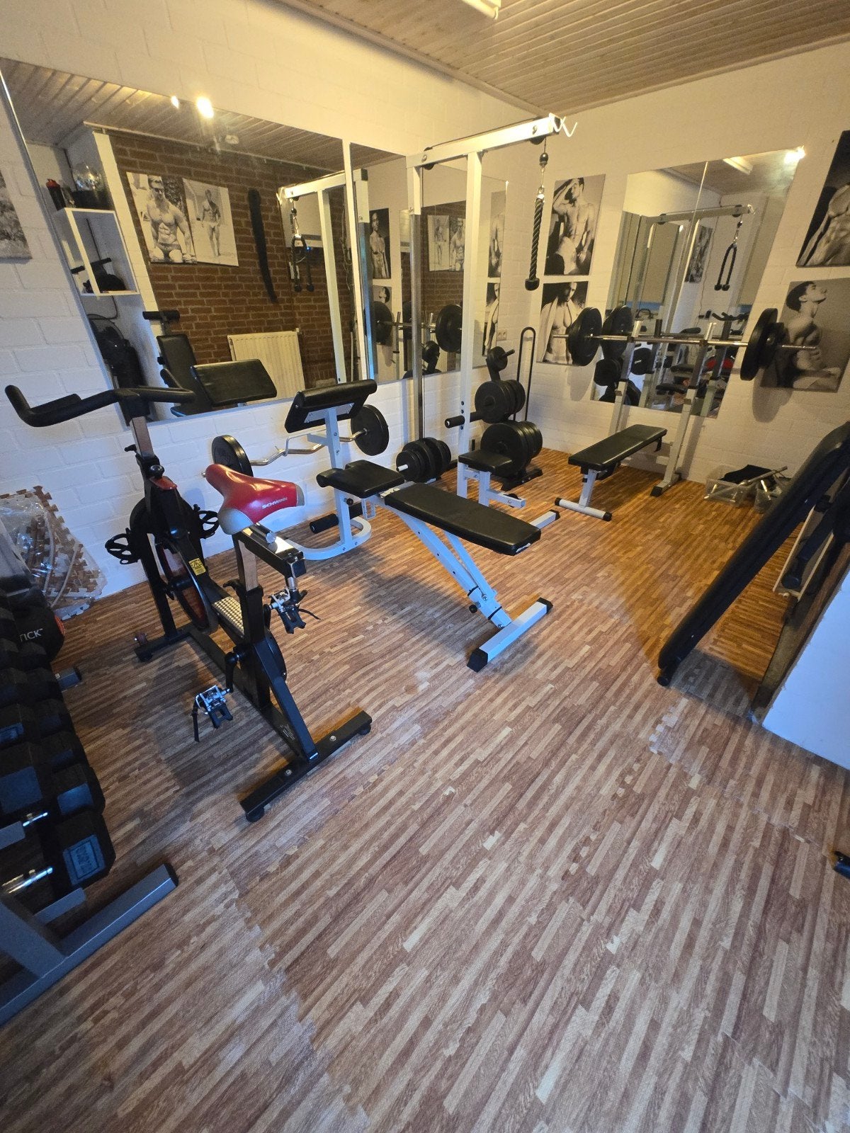 Complete Home Gym Set - Fitnessapparatuur, Ophalen, Gebruikt, Benen, Fitnessbank