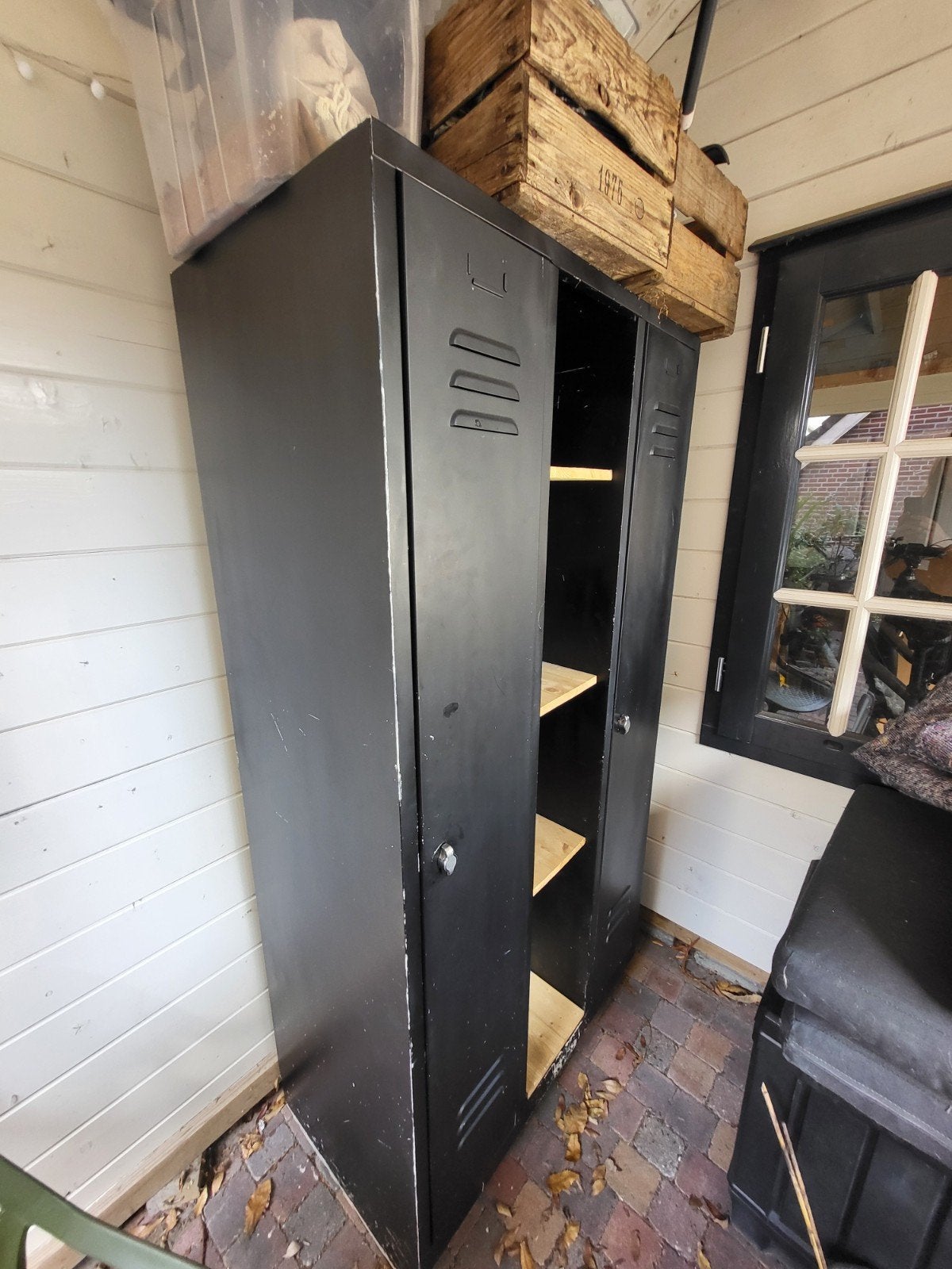 Vintage metalen locker kast - Zwart, Ophalen, Met deur(en), Gebruikt, 50 tot 100 cm