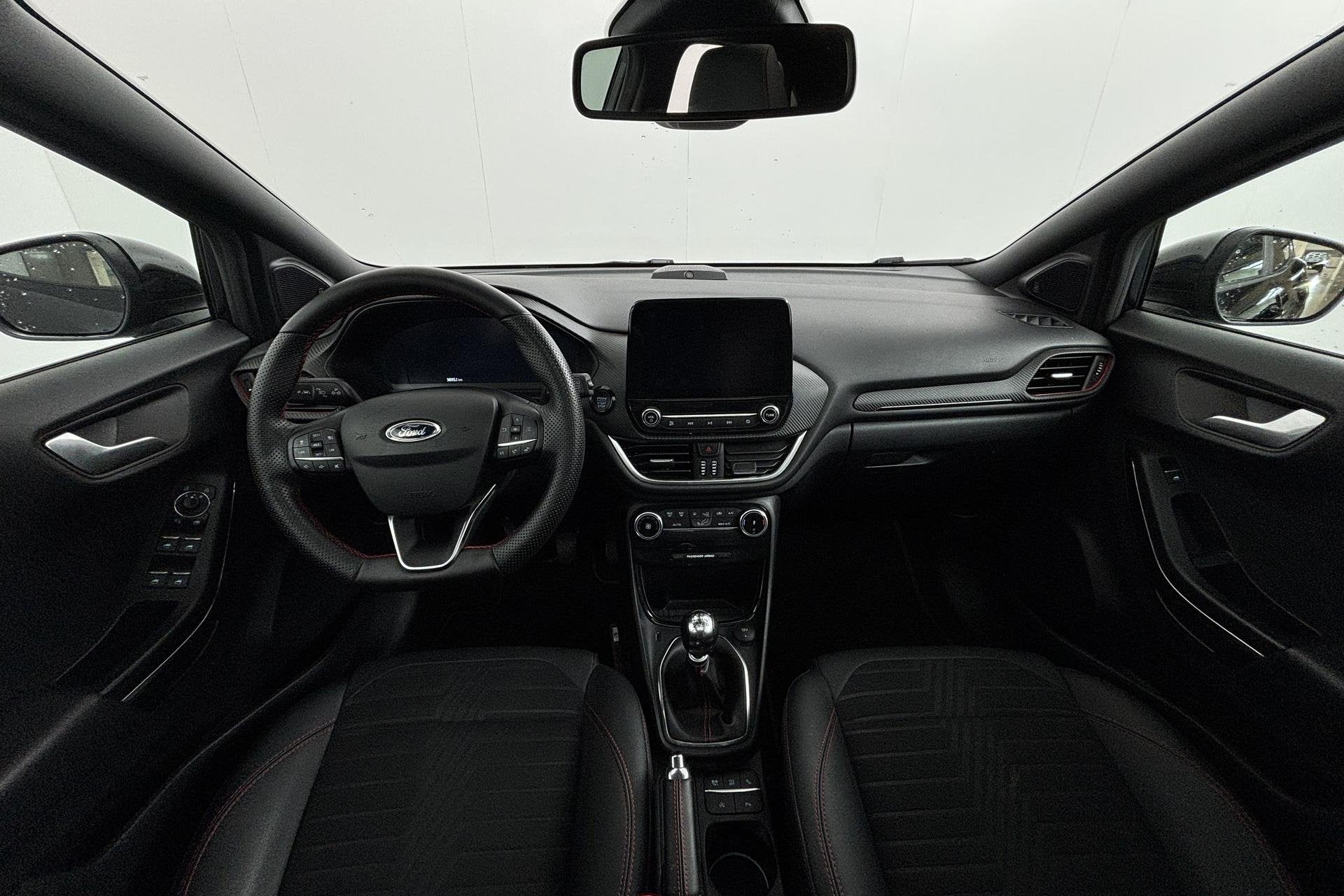 Ford Puma 1.0 EcoBoost Hybrid ST-Line X Stoer en sportief me, Voorwielaandrijving, Euro 6, Leder en Stof, Origineel Nederlands