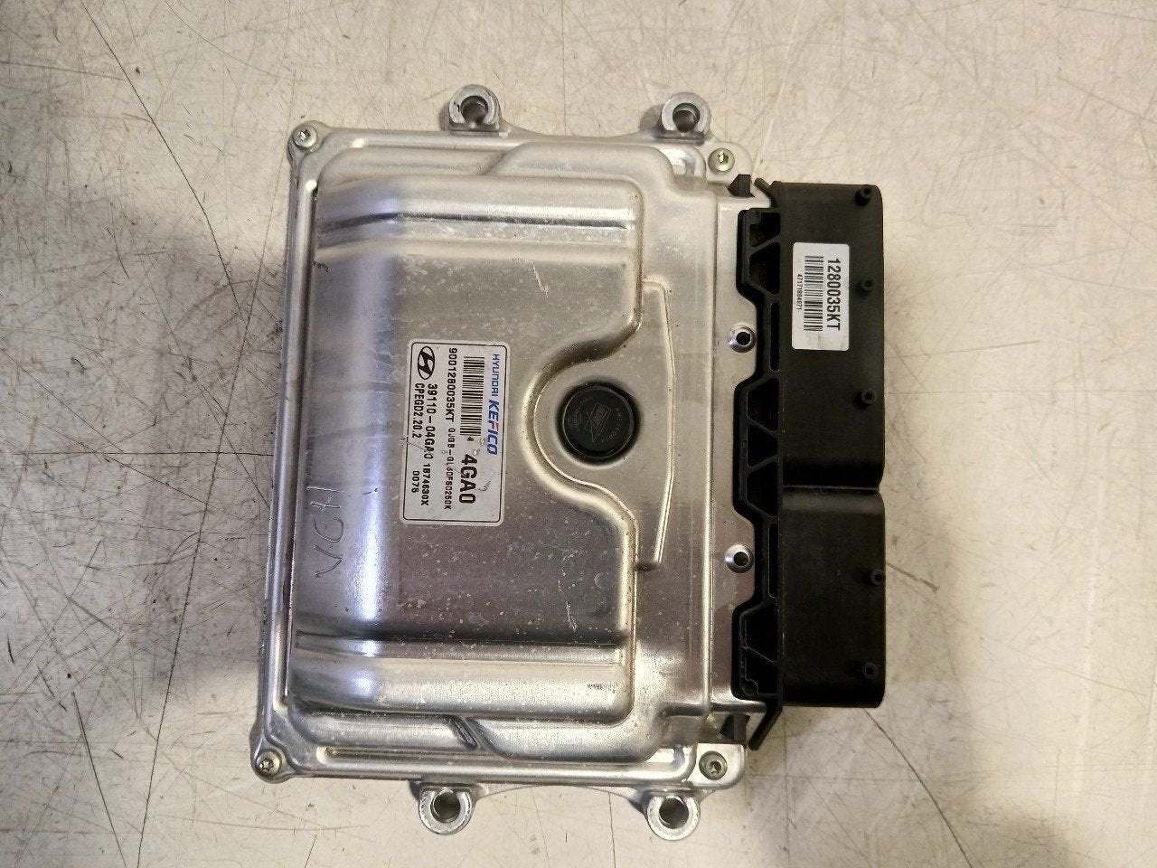 Computer motormanagement Hyundai i20, Onderdelen@venauto.nl, Van der Ven Autorecycling B.V., Gebruikt, Ettenseweg 76, 4706 PB Roosendaal, The Netherlands