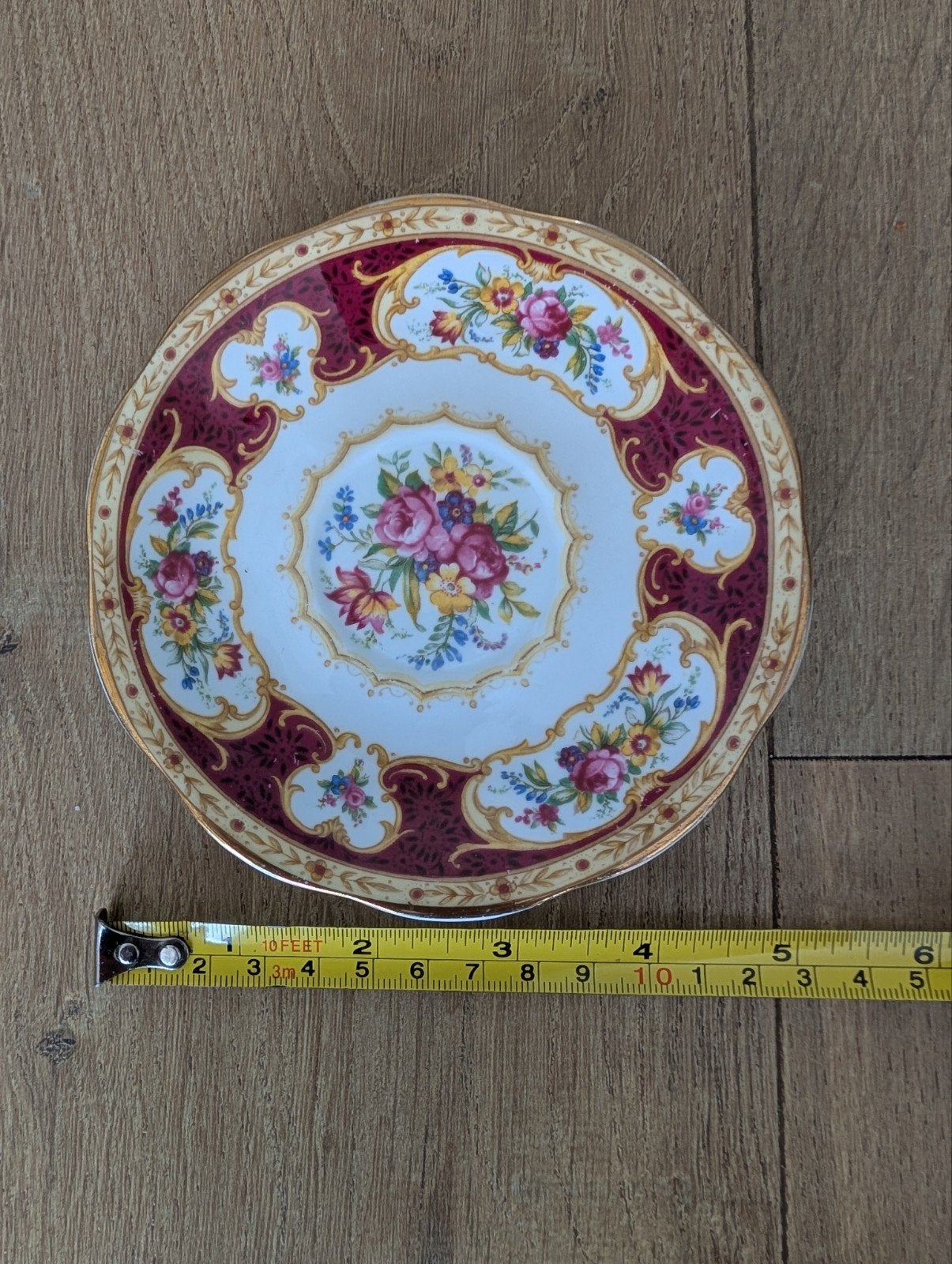 Royal Albert Lady Hamilton schoteltje, klein Engels bordje, Ophalen of Verzenden