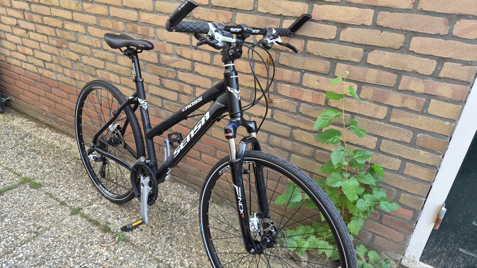 Sensa Crossfiets dames, 28 inch, Meer dan 20 versnellingen, Schijfrem, Ophalen