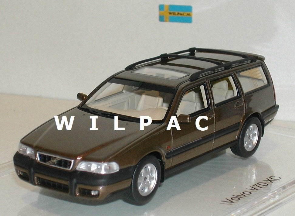 DNA. Volvo. V70XC. Cross. Country 1997. Sandstone met. 1:43., Hobby en Vrije tijd, Ophalen of Verzenden, Nieuw, Auto, Overige merken