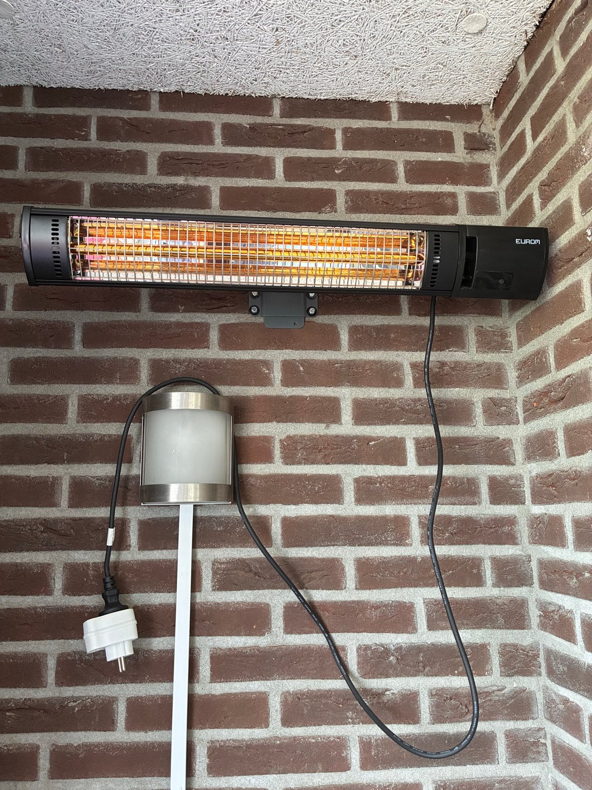 Eurom Golden Shadow Terrasverwarmer met afstandsbediening, Ophalen, Zo goed als nieuw, Elektrisch, Wand