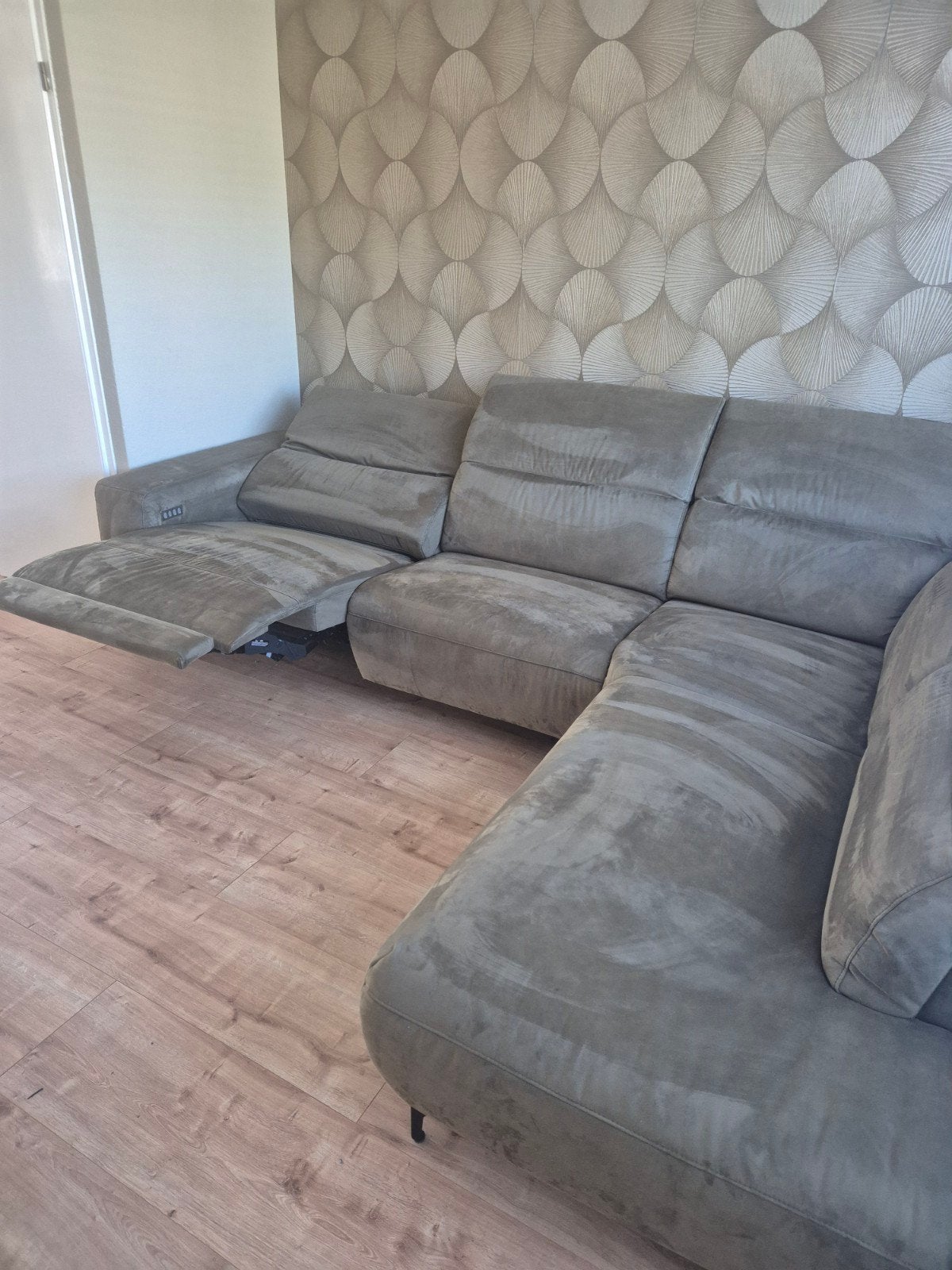 Montel hoekbank met relaxfunctie - Groen, Gebruikt, 100 tot 125 cm, Hoekbank, 300 cm of meer