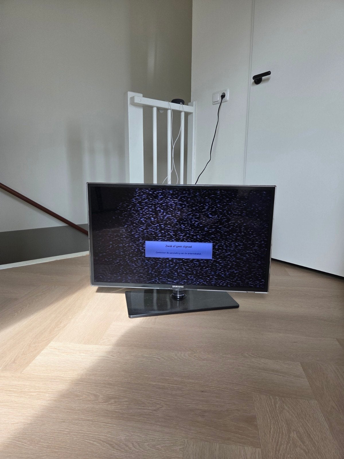 Samsung TV met defect scherm (linksboven donker), Ophalen, Niet werkend, 80 tot 100 cm, Samsung