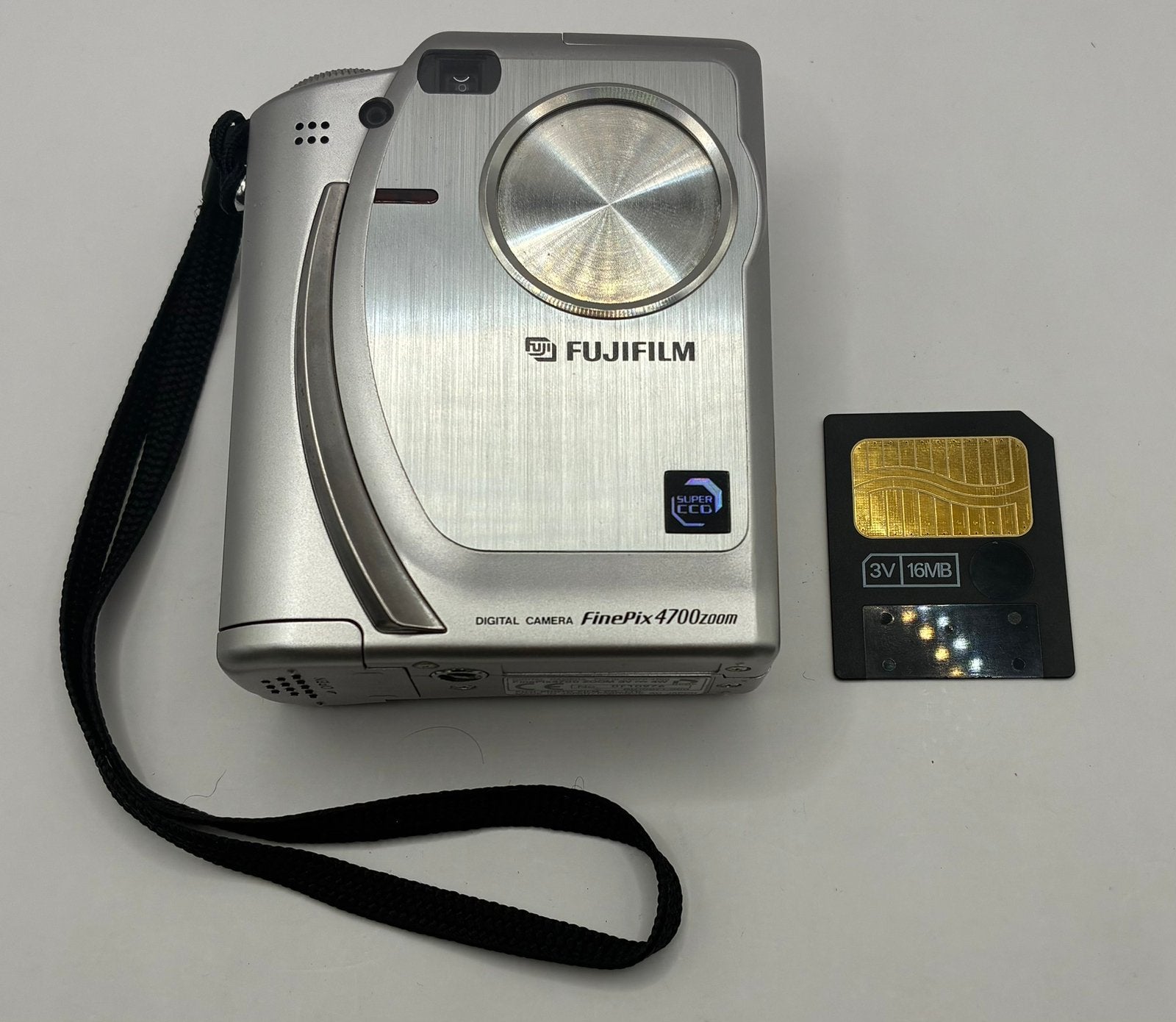 Fujifilm FinePix 4700 zoom - compact camera, Ophalen of Verzenden, Zo goed als nieuw, Fuji, 8 keer of meer