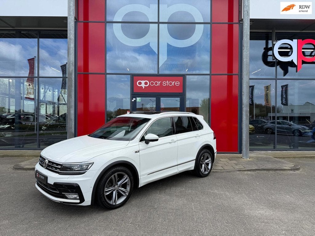 Volkswagen Tiguan 1.4 TSI ACT Business R 3 X R-Line Vol | Pa, 4 cilinders, 150 pk, Wit, Leder