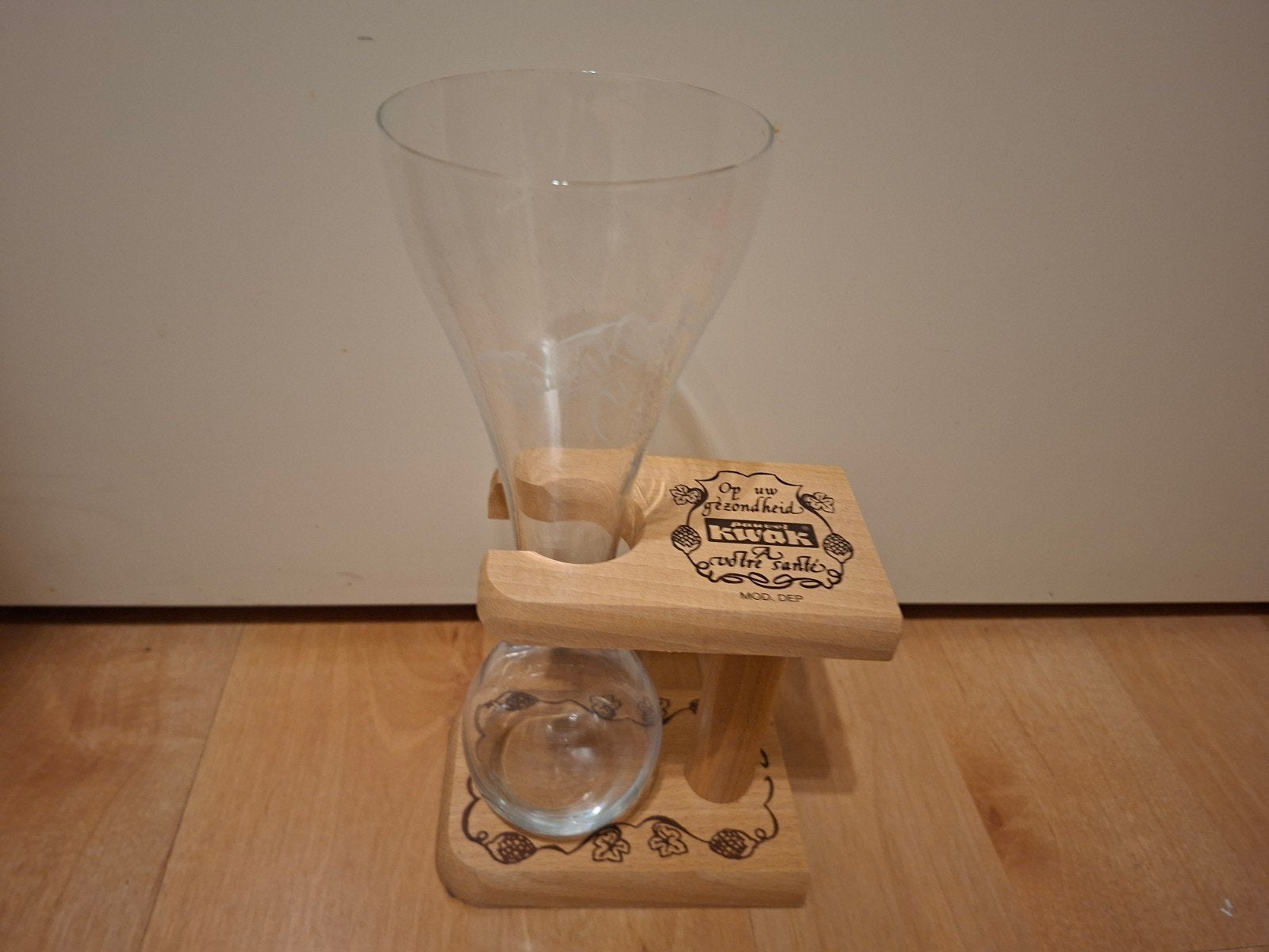 Kwak glas met houder, Ophalen of Verzenden, Zo goed als nieuw, Bierglas
