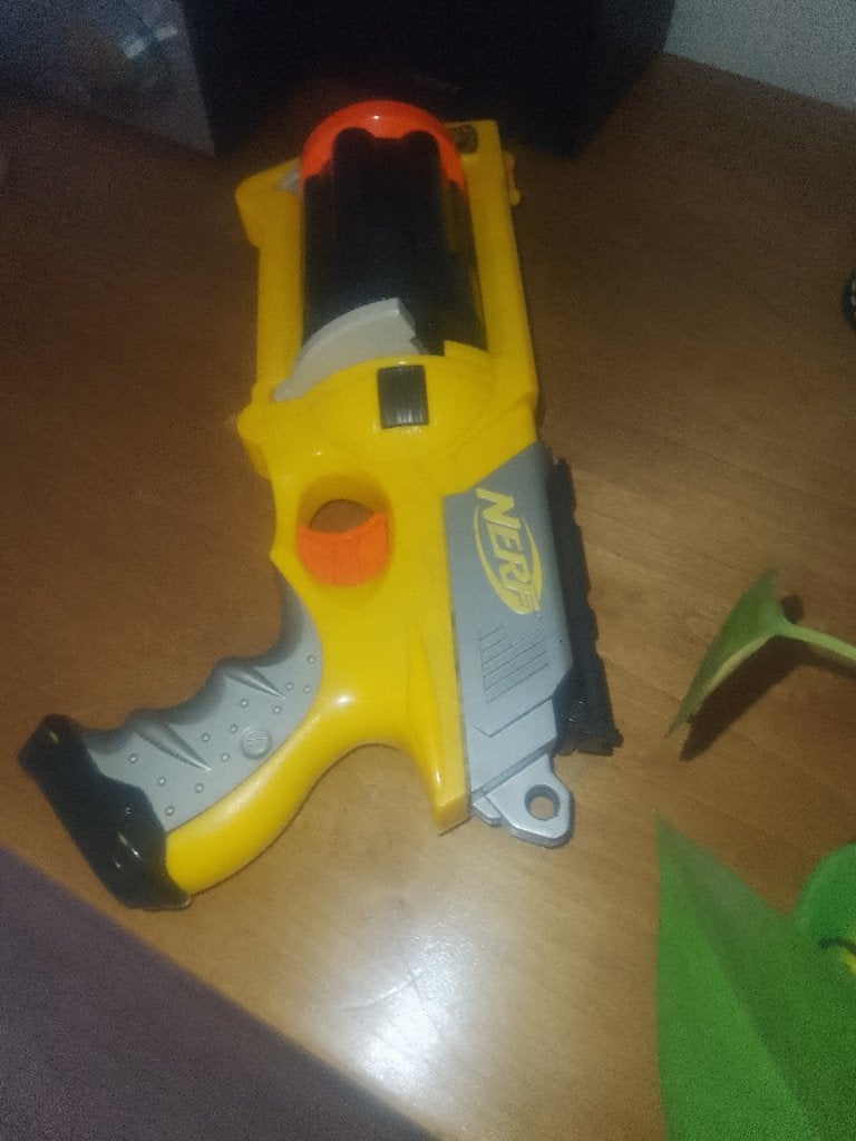 Nerf gun maverick rev-6, Ophalen, Zo goed als nieuw