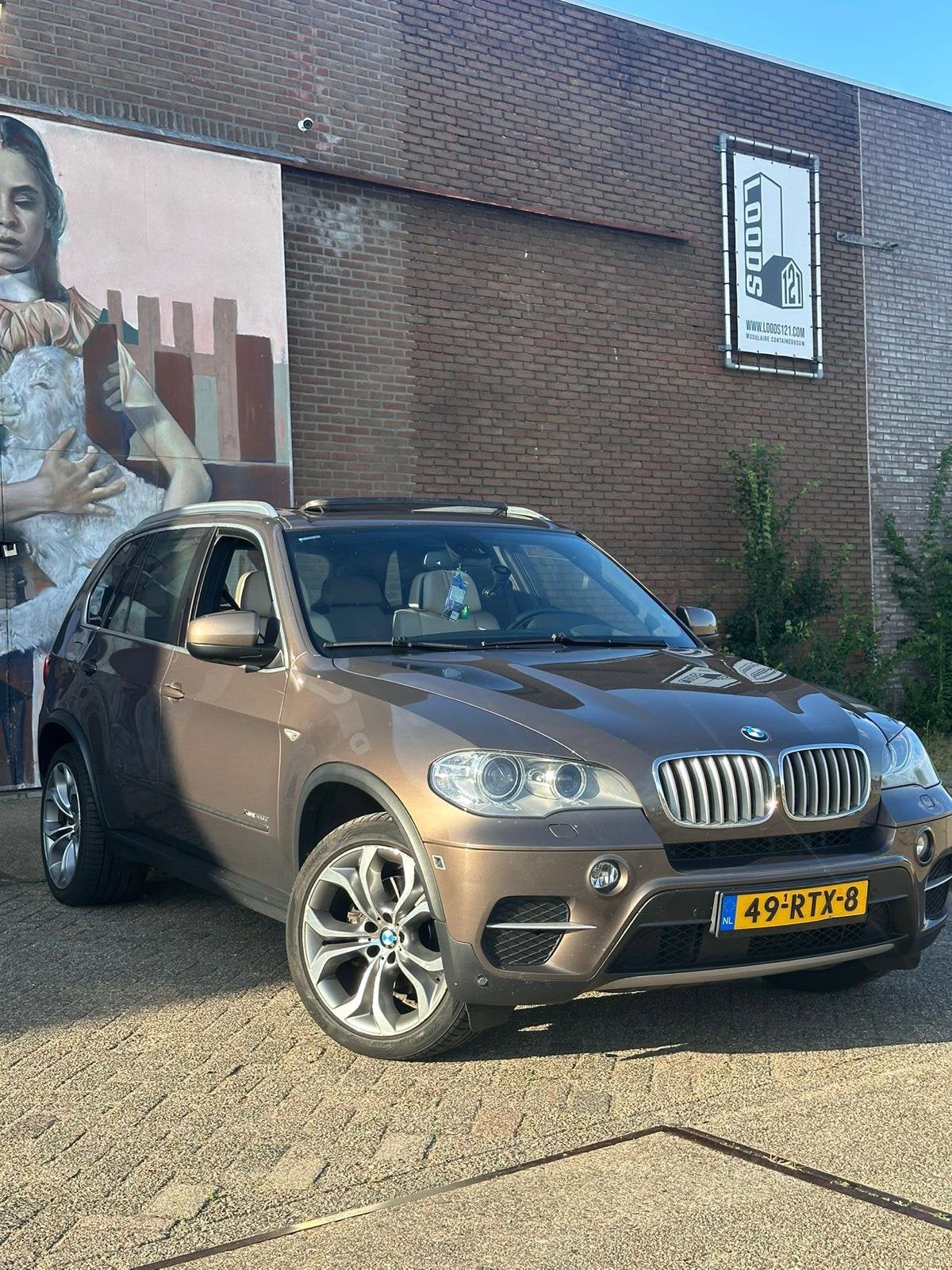 BMW X5 Xdrive 40D Aut8 2011 Bruin, Auto's, Navigatiesysteem, 2993 cc, Bruin, 255 €/maand