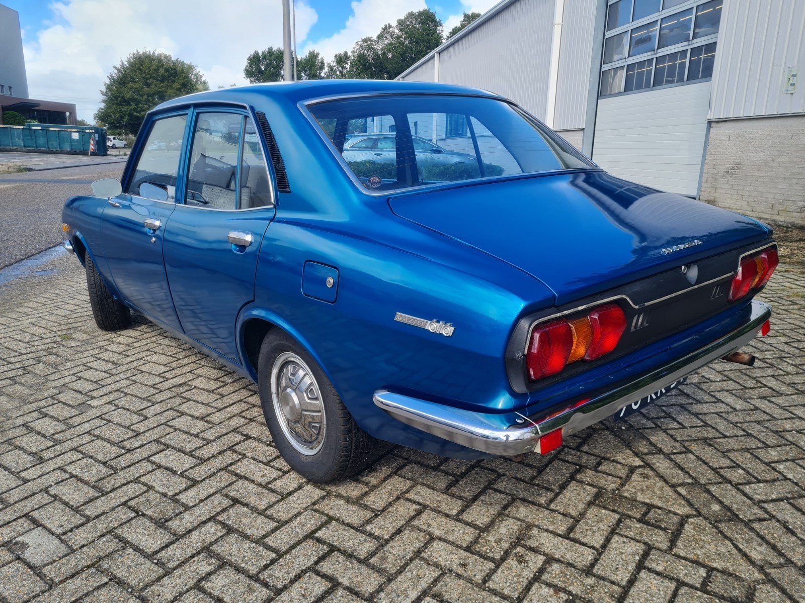 Mazda 616 / Oldtimer, foto 3
