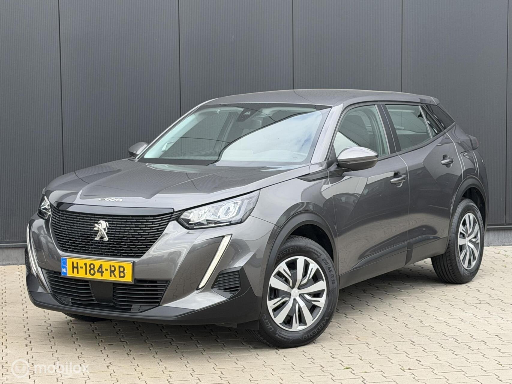 Peugeot 2008 1.2 101PK Active | CRUISE | CLIMA | NAVI | CARP, Gebruikt, 1199 cc, Origineel Nederlands, 3 cilinders