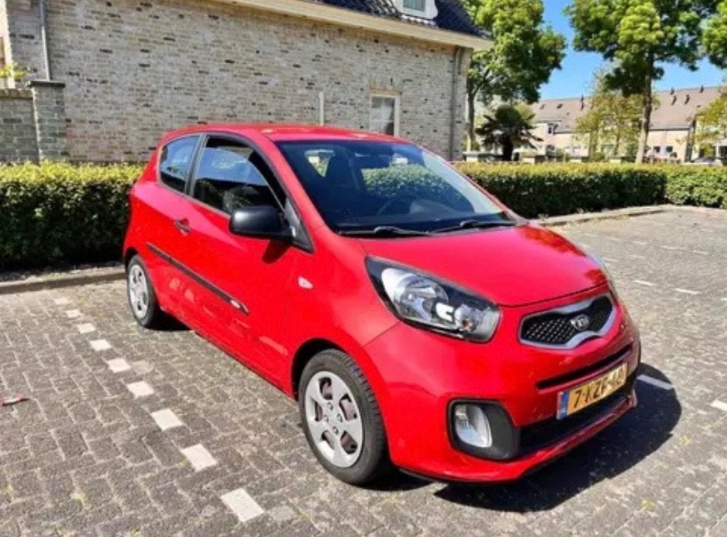 Kia Picanto 1.0 Cvvt 3-DRS 2013 Rood, Auto's, Voorwielaandrijving, Dealer onderhouden, Stof, Zwart