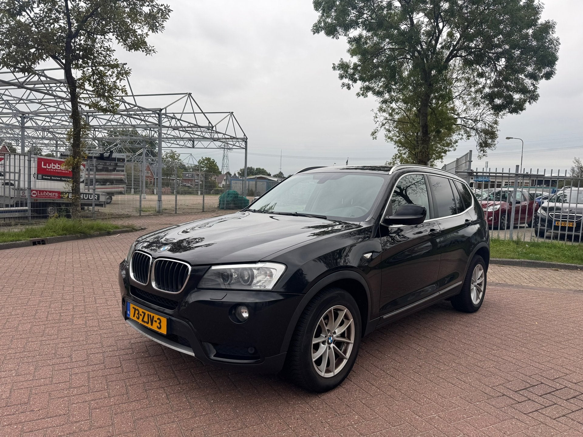 BMW X3 SDrive18d automaat let op export prijs, Auto's, Automaat, Euro 5, Achterwielaandrijving, 2000 kg