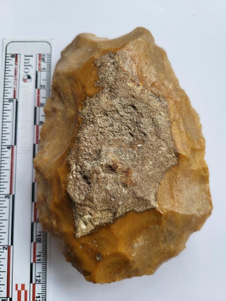 Bodemvondst vuistbijl paleoliticum Frankrijk Neanderthaler, Ophalen of Verzenden