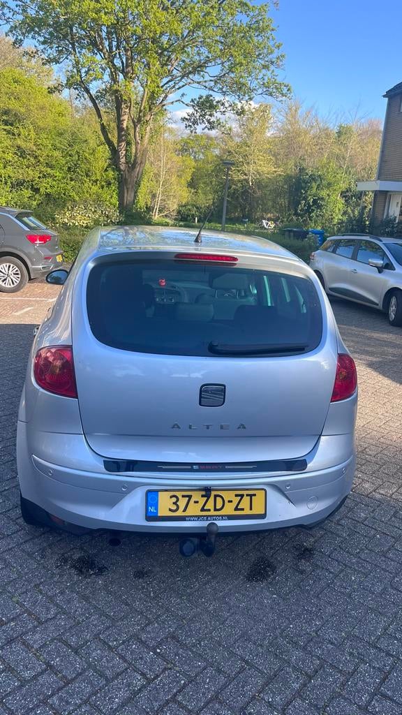 Seat Altea 1.6 75KW 2008 Grijs, Auto's, Seat, Particulier, Altea, Benzine, D, MPV, Handgeschakeld, Origineel Nederlands, Zilver of Grijs