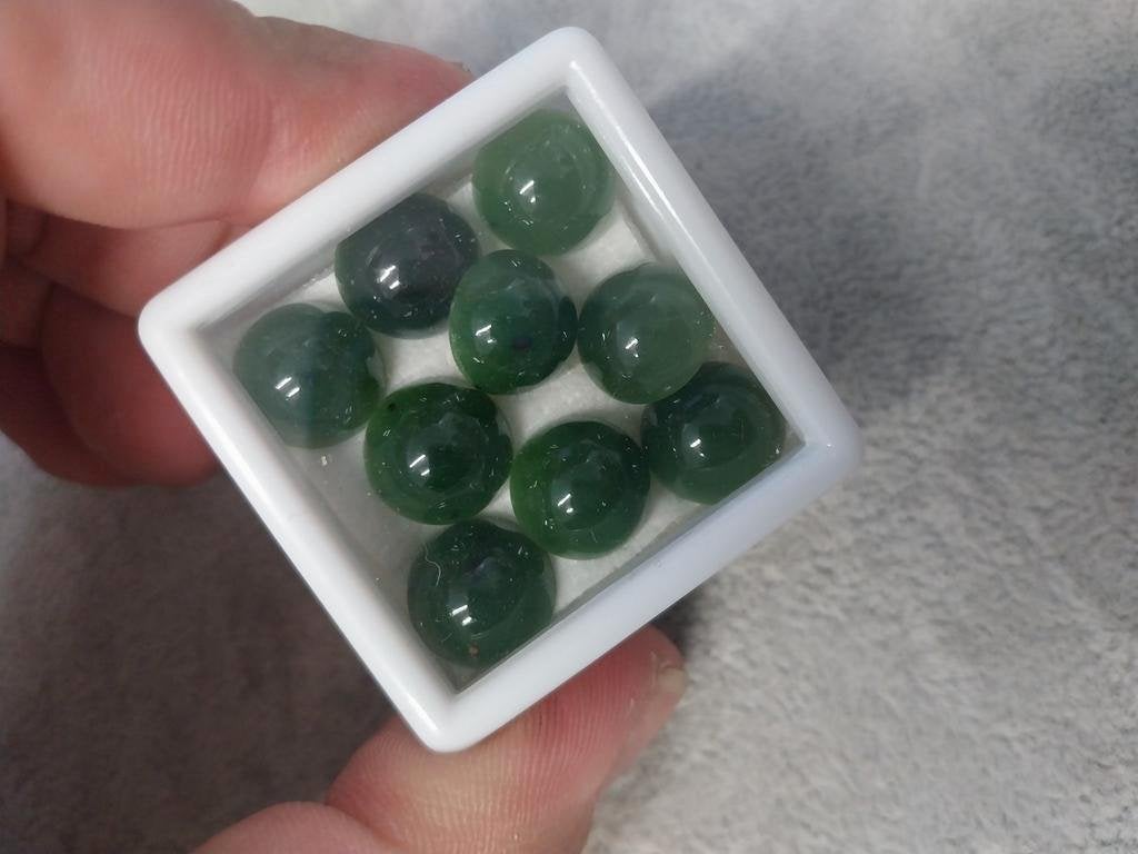 9 ronde jade cabochons, Ophalen of Verzenden