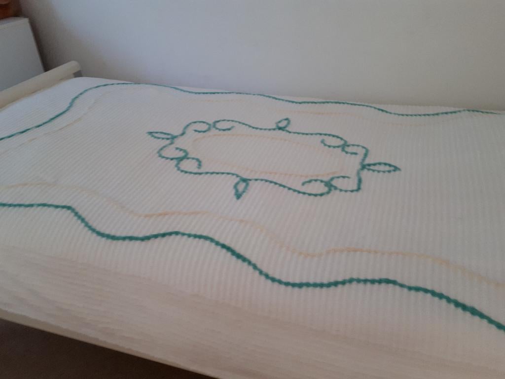 Super leuke/ lekker luchtige vintage katoenen 1 pers. sprei, Eenpersoons, Wit, Overige typen, Ophalen of Verzenden
