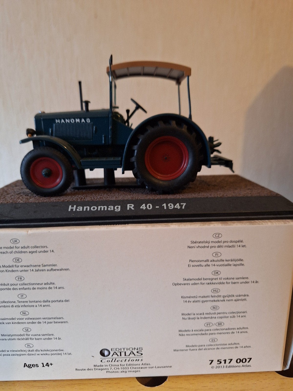 Hanomag R 40 - 1947 schaalmodel tractor, Ophalen of Verzenden