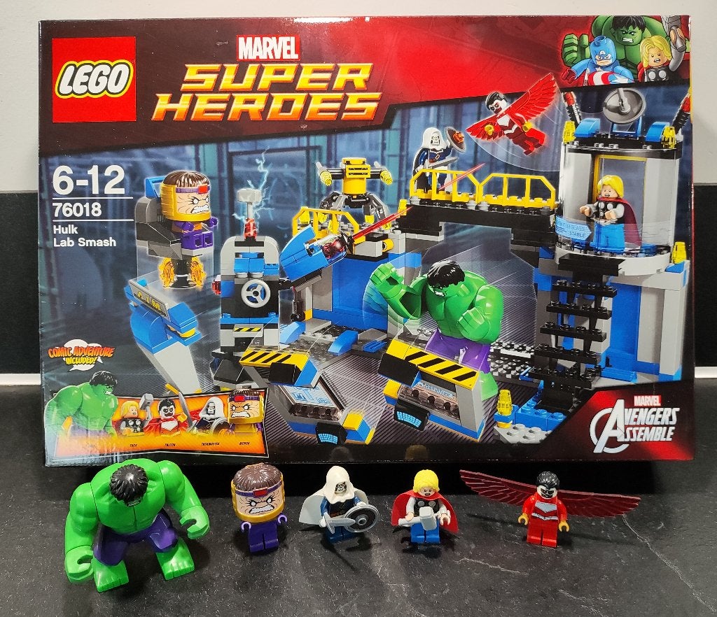 LEGO set 76018 – Hulk Lab Smash – Nieuwstaat – Compleet, Info@lego.com, Marvel, Lego, Ophalen of Verzenden