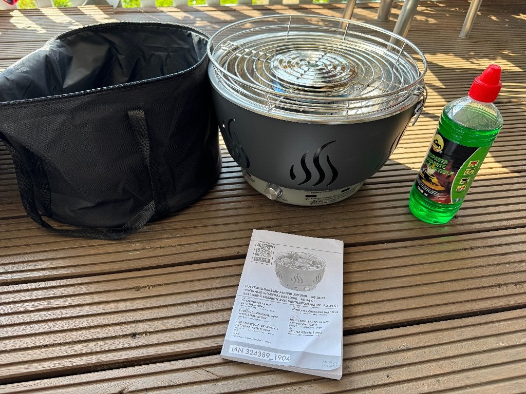 LIDL Grillmeister Bbq meeneem formaat, Ophalen, Gebruikt, Grill Meister, Met accessoires