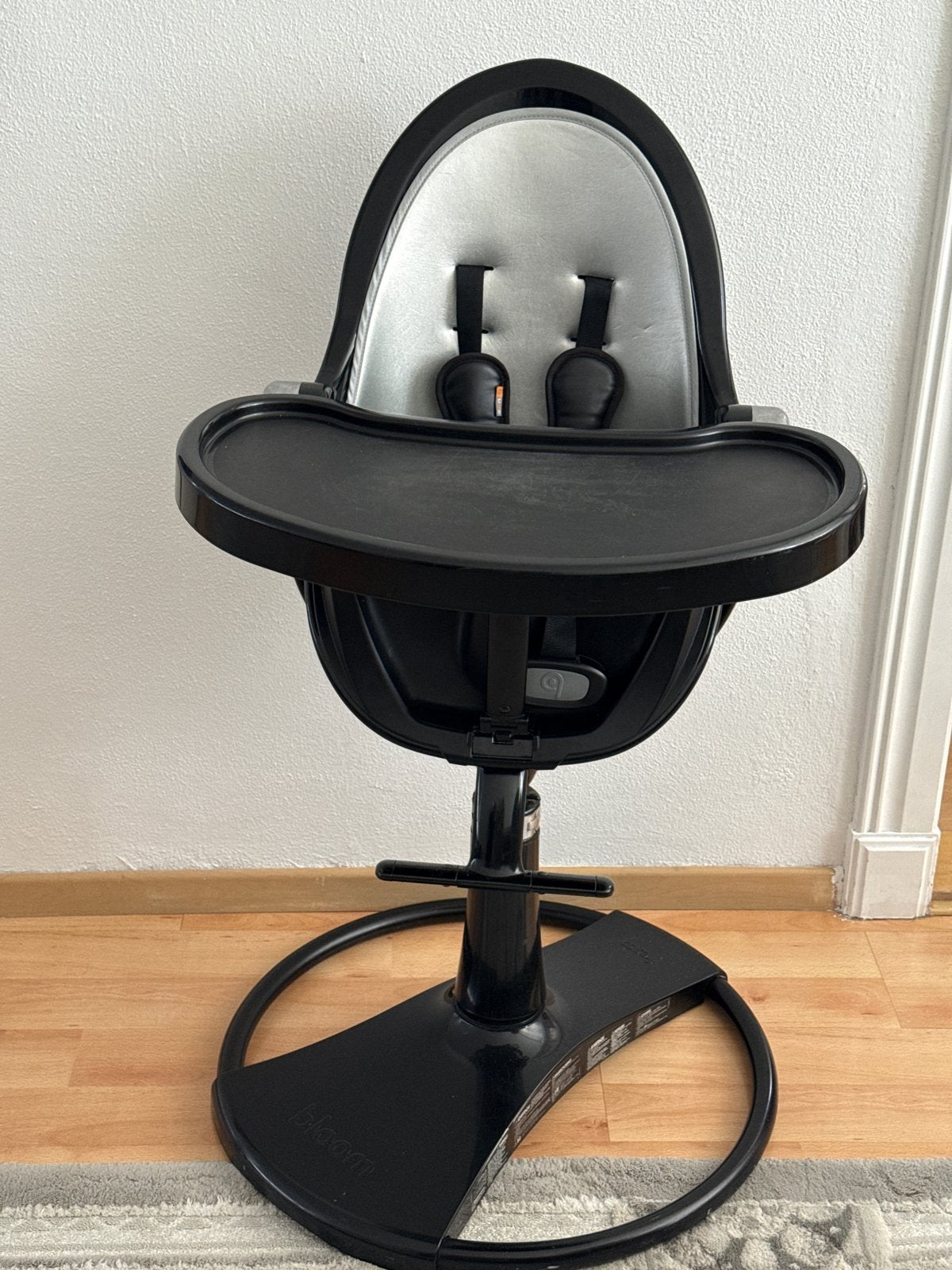 Bloom Fresco kinderstoel met verhoger, Kinderen en Baby's, Kinderstoelen, Ophalen, Gebruikt, Meegroeistoel, Afneembaar eetblad