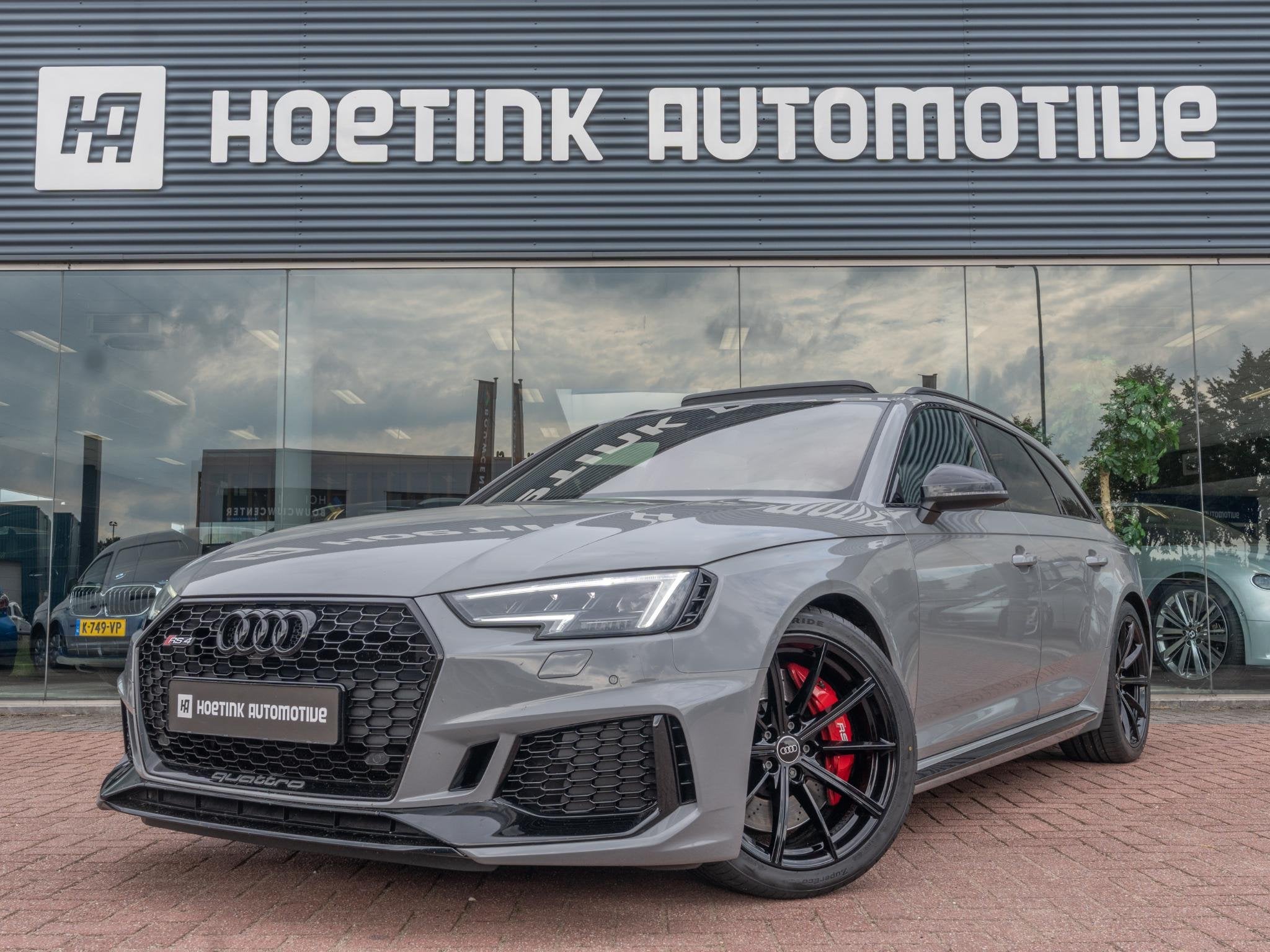 Audi RS4 Avant 2.9 TFSI quattro | Pano | Sport uitlaat | B&O, Auto's, Automaat, Gebruikt, Verwarmde buitenspiegels, 11 km/l