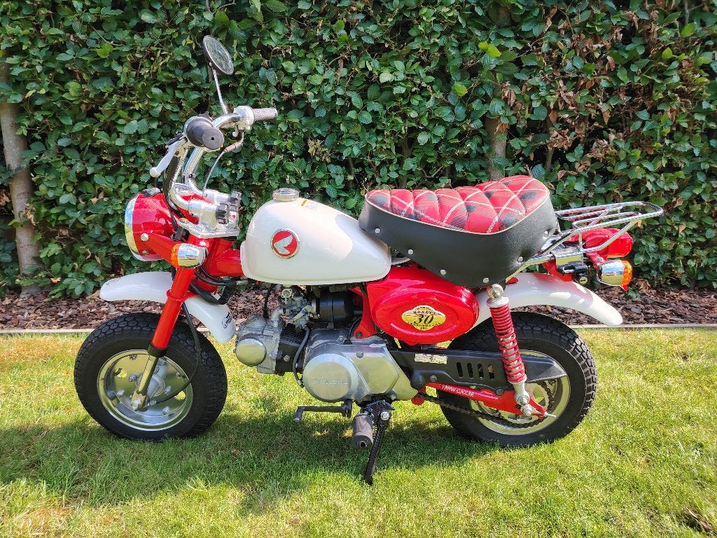 Honda Monkey Z50J 30th Anniversary Edition (1997), Fietsen en Brommers, Brommers | Honda, Ophalen, Overige modellen, Maximaal 45 km/u