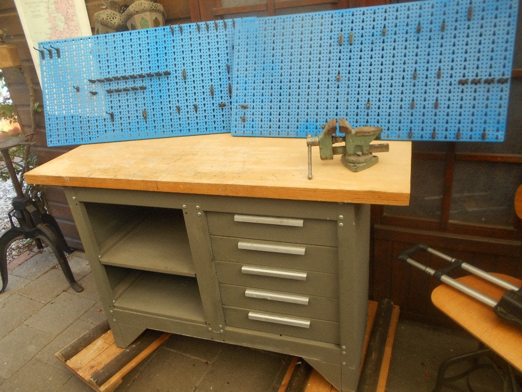 completen werkbank met lade bankschroef gereedschap bord, Doe-het-zelf en Verbouw, Ophalen, Gebruikt, 120 tot 170 cm, Bankschroef