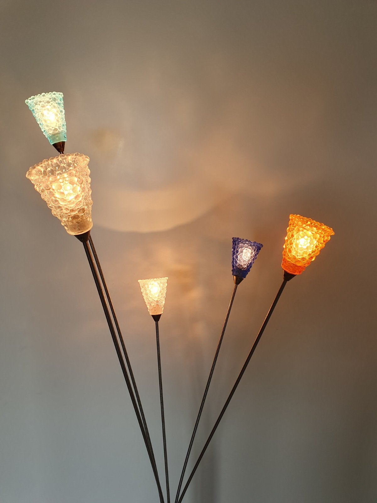 Kleurrijke lamp, Ophalen, Zo goed als nieuw