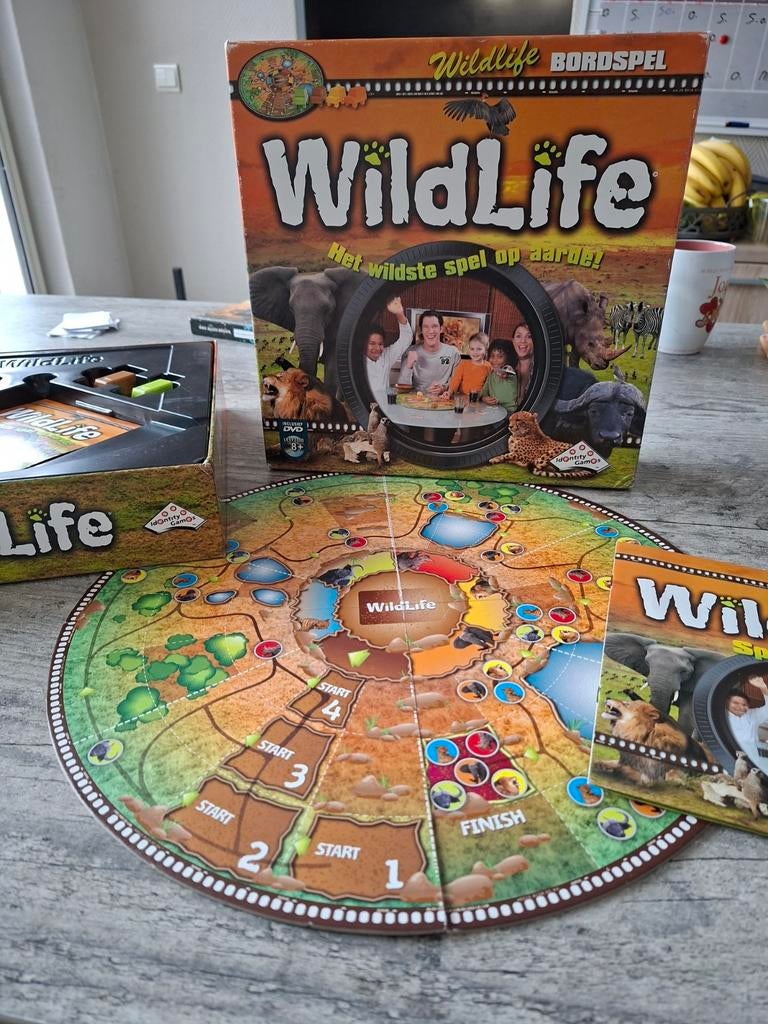 Wildlife Bordspel - Het wildste spel op aarde!, Hobby en Vrije tijd, Gezelschapsspellen | Bordspellen, Drie of vier spelers, Ophalen of Verzenden