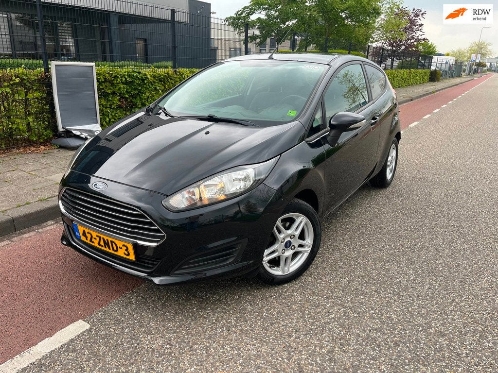 Ford Fiesta 1.0 Style APK Nieuw Airco Econetic, Auto's, Ford, Euro 5, Stof, Gebruikt, Origineel Nederlands