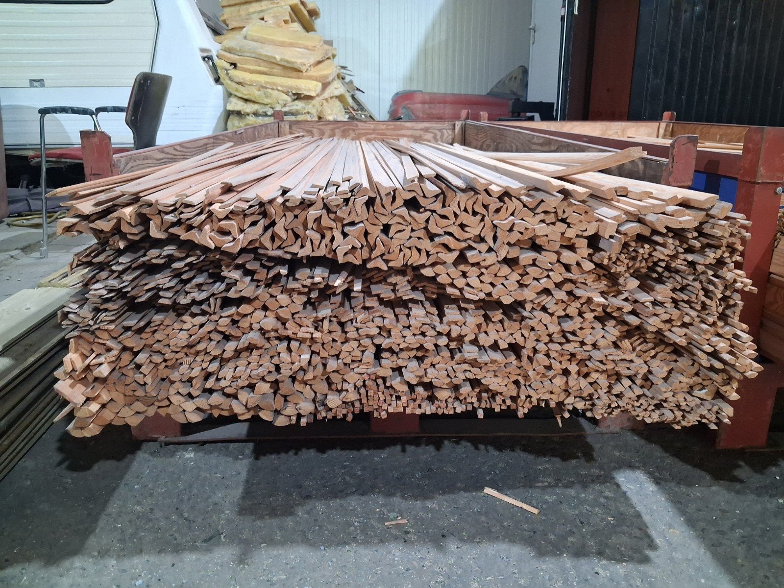 Houten plinten plintjes latjes latten vuren, Doe-het-zelf en Verbouw, Plinten en Afwerking, Ophalen, Overige materialen, Matthianvanhunnik@gmail.com