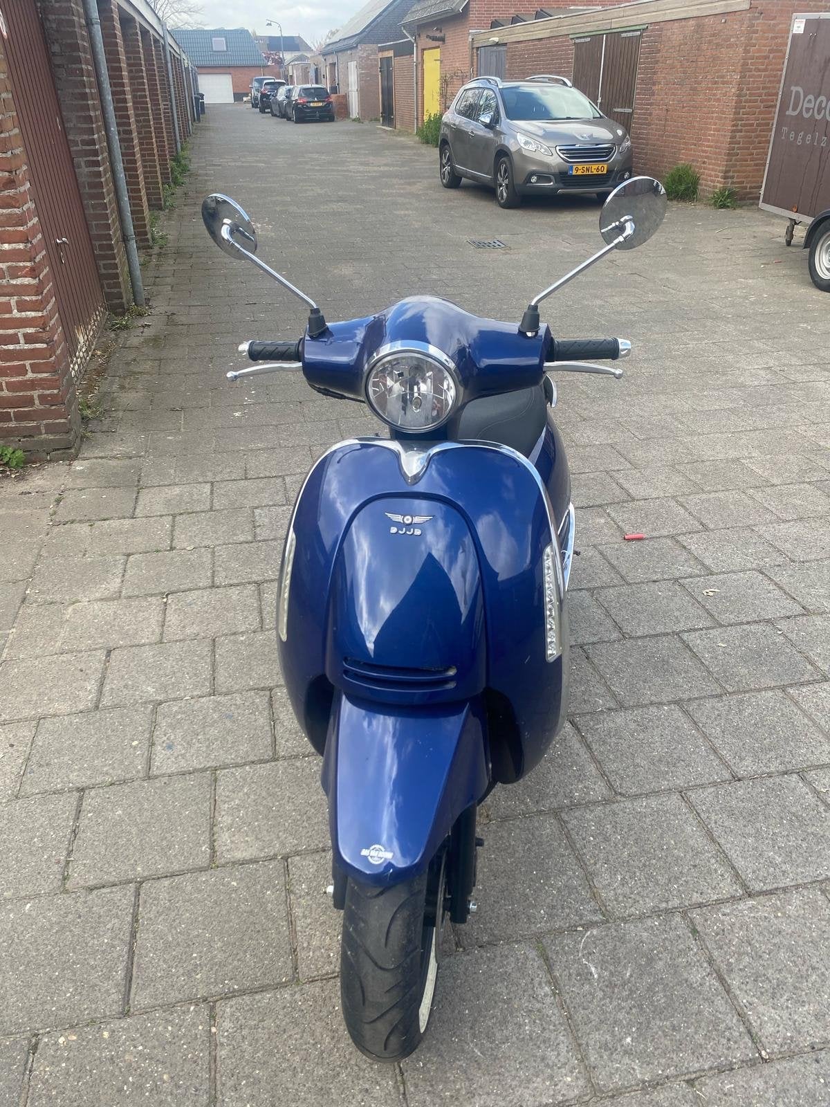 DJJD Avant-garde Scooter - Bouwjaar 2021 - Rijdt goed, Fietsen en Brommers, Ophalen of Verzenden, Gebruikt, Overige merken