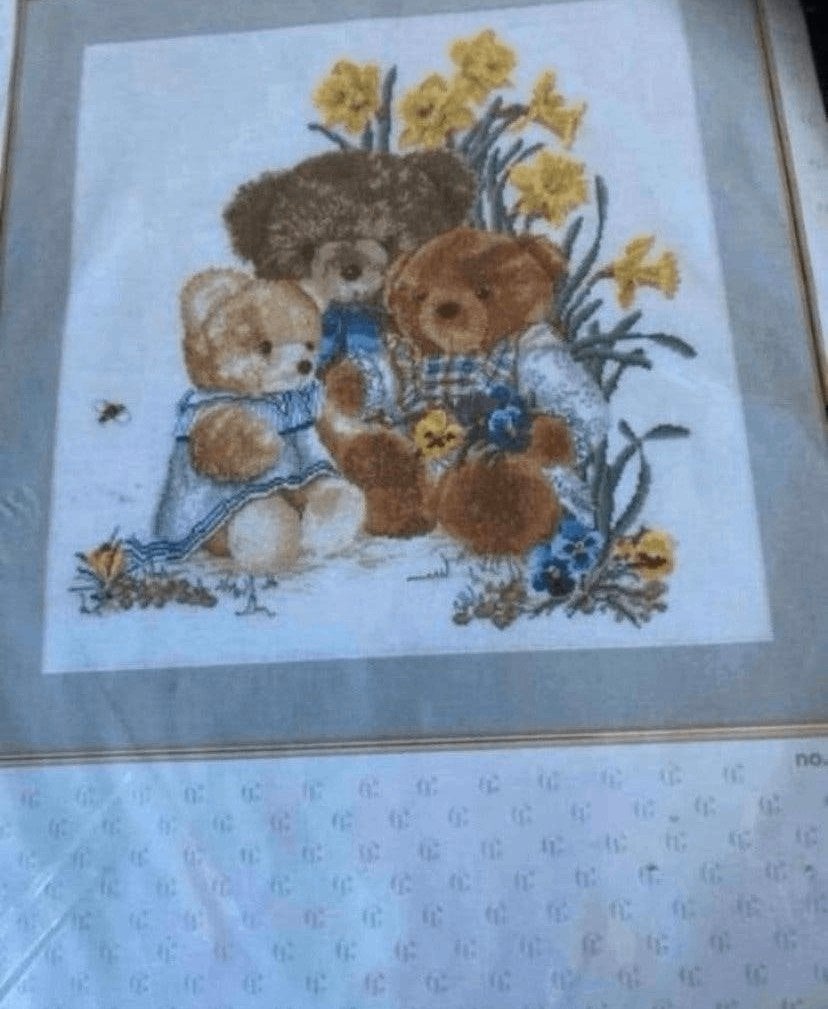 BORDUURPAKKET THEA GOUVERNEUR BEREN FAMILIE GROOT, Verzenden, Nieuw, Handborduren, Borduurpakket