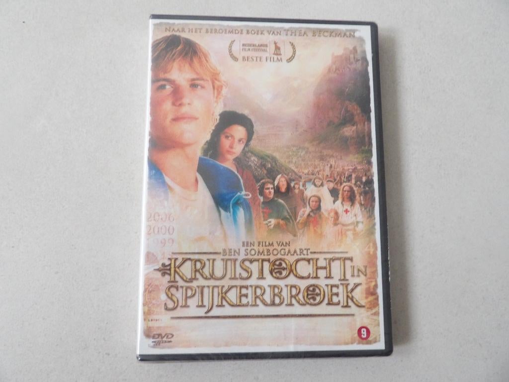 NIEUW DVD KRUISTOCHT IN SPIJKERBROEK, Avontuur, Vanaf 9 jaar, Ophalen of Verzenden, Nieuw in verpakking