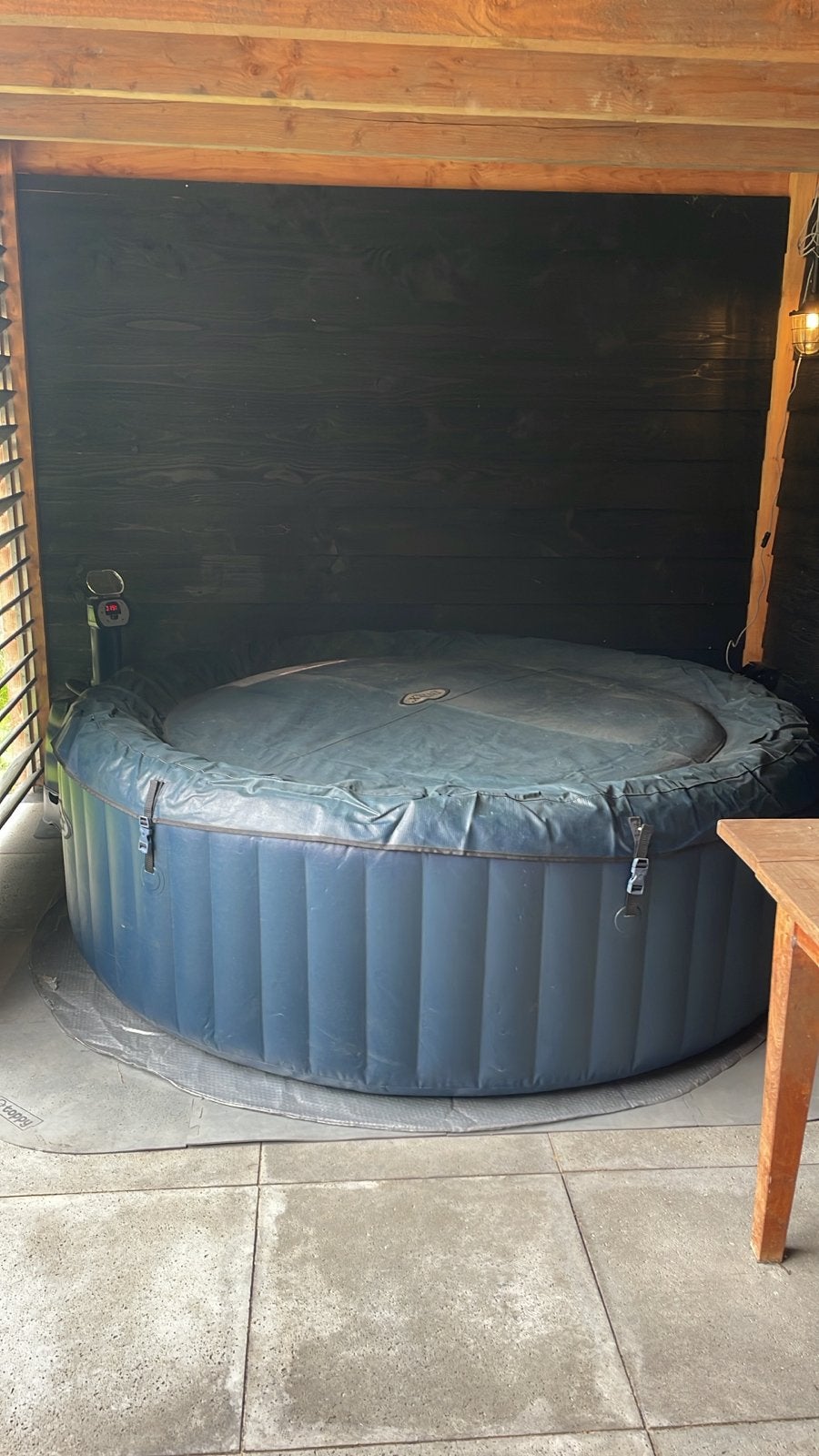Intex PureSpa Bubble Therapy opblaasbare jacuzzi, Ophalen of Verzenden, Gebruikt, Afdekzeil, Opblaasbaar