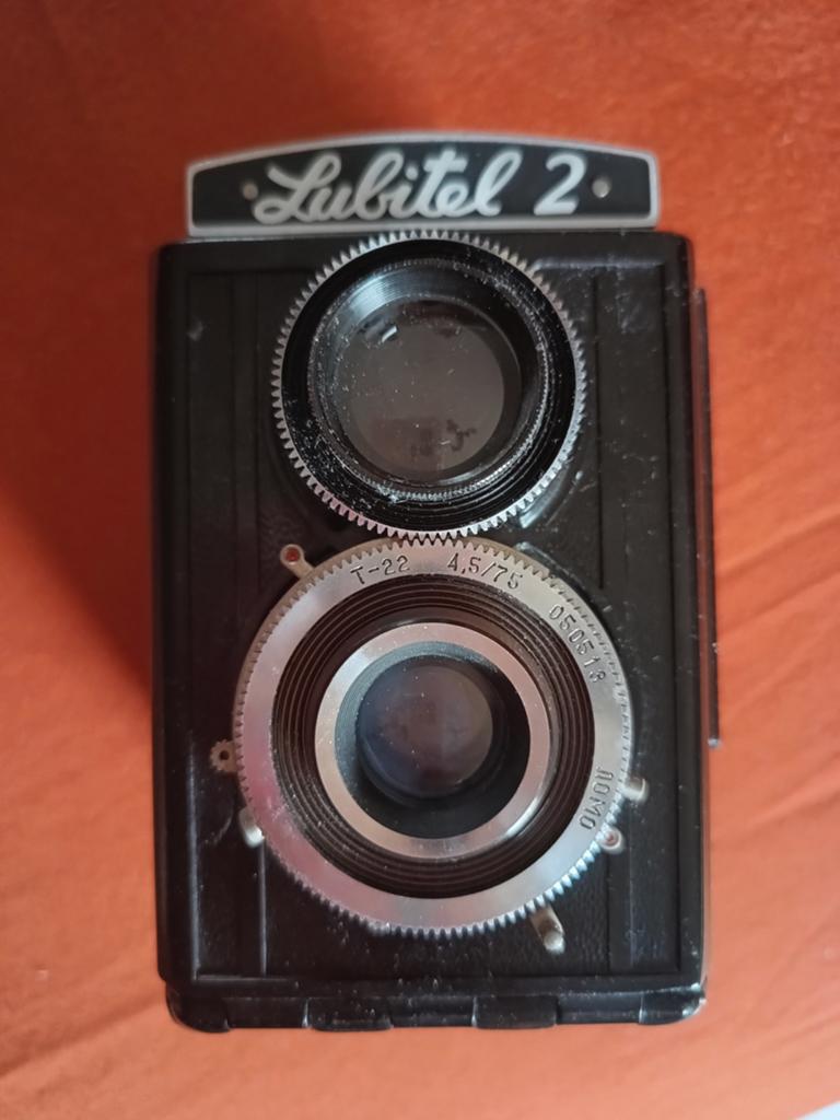 Lubitel 2-vintage analoge camera, Audio, Tv en Foto, Fotocamera's Analoog, Ophalen of Verzenden, Gebruikt, Spiegelreflex, Overige Merken