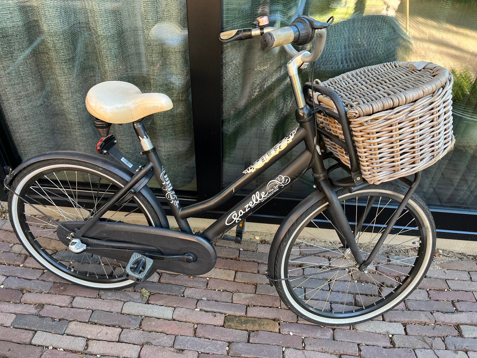 Gazelle Miss Grace - 24 inch - zwart, Fietsen en Brommers, Fietsen | Meisjes, Gebruikt, 24 inch, Versnellingen, Terugtraprem, Ophalen