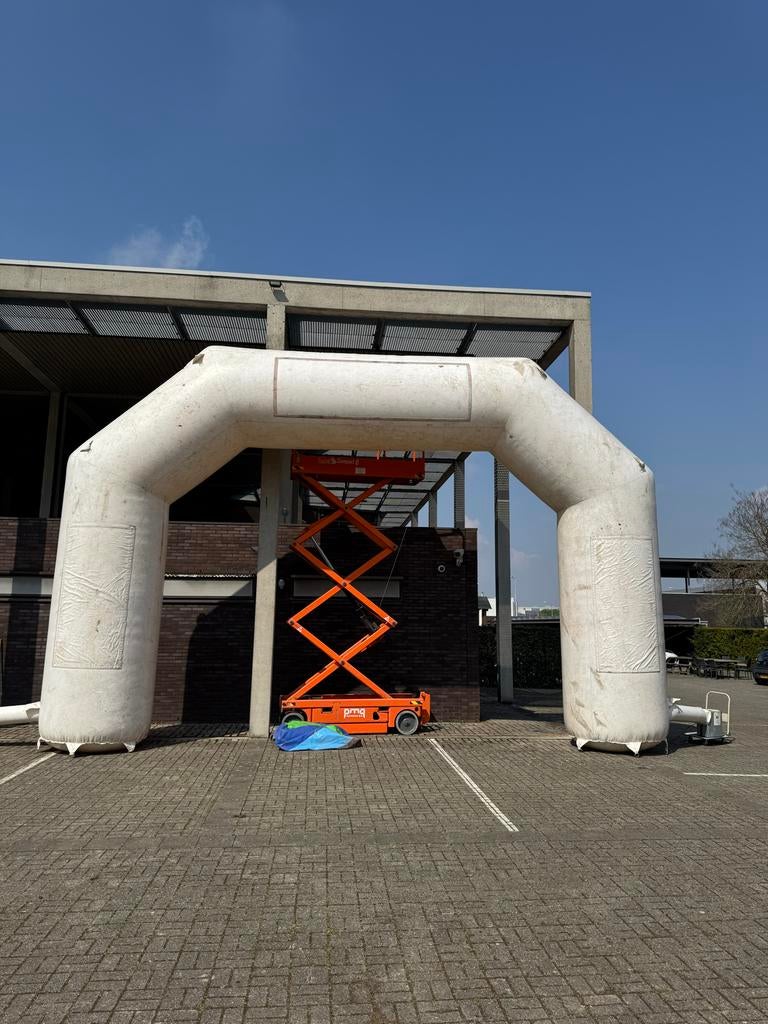 Opblaasbare Start/Finish Boog - Ideaal voor Evenementen, Ophalen of Verzenden, Gebruikt