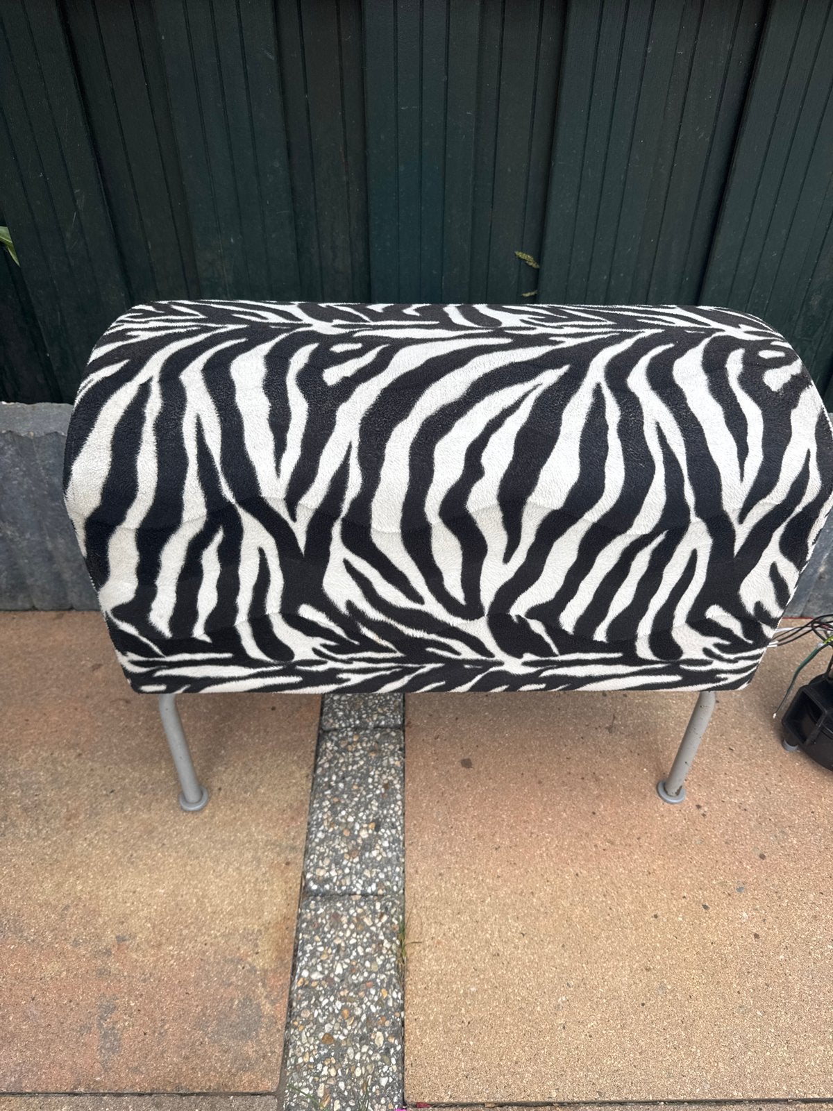 Zebraprint poef/voetenbankje, Ophalen, Gebruikt, Stof, Rechthoekig
