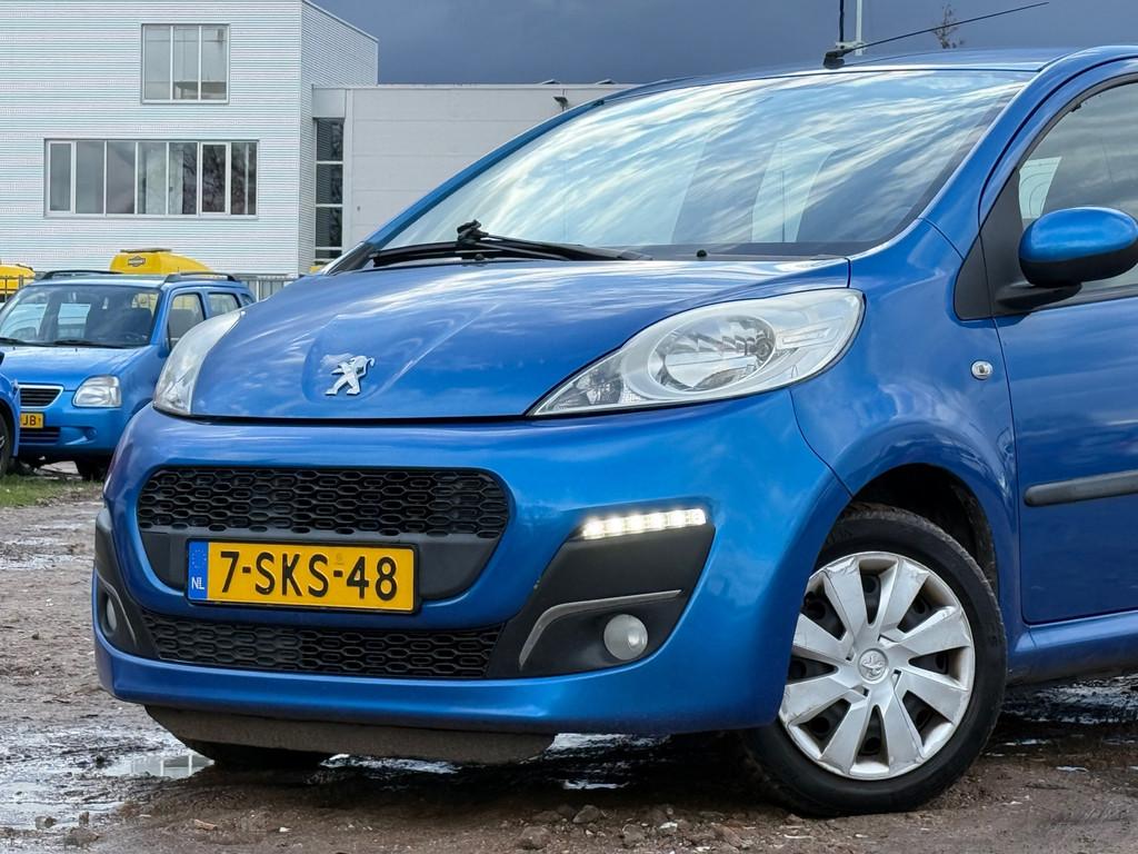 Peugeot 107 1.0 Active/ FACELIFT/ LED/ ZUINIG, Auto's, Peugeot, Voorwielaandrijving, Euro 5, Gebruikt, Origineel Nederlands