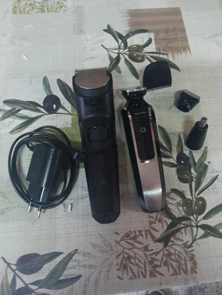 2 philips scheerapparaten, Ophalen of Verzenden, Gebruikt, Scheren en Epileren