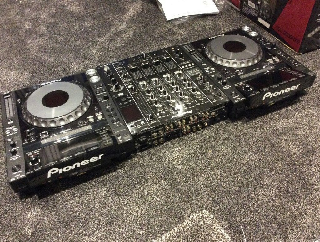 2 Pioneer CDJ2000 nxs + DJM800 dj set REKORDBOX XDJ RX DDJ, Muziek en Instrumenten, Ophalen of Verzenden, Zo goed als nieuw, Dj-set