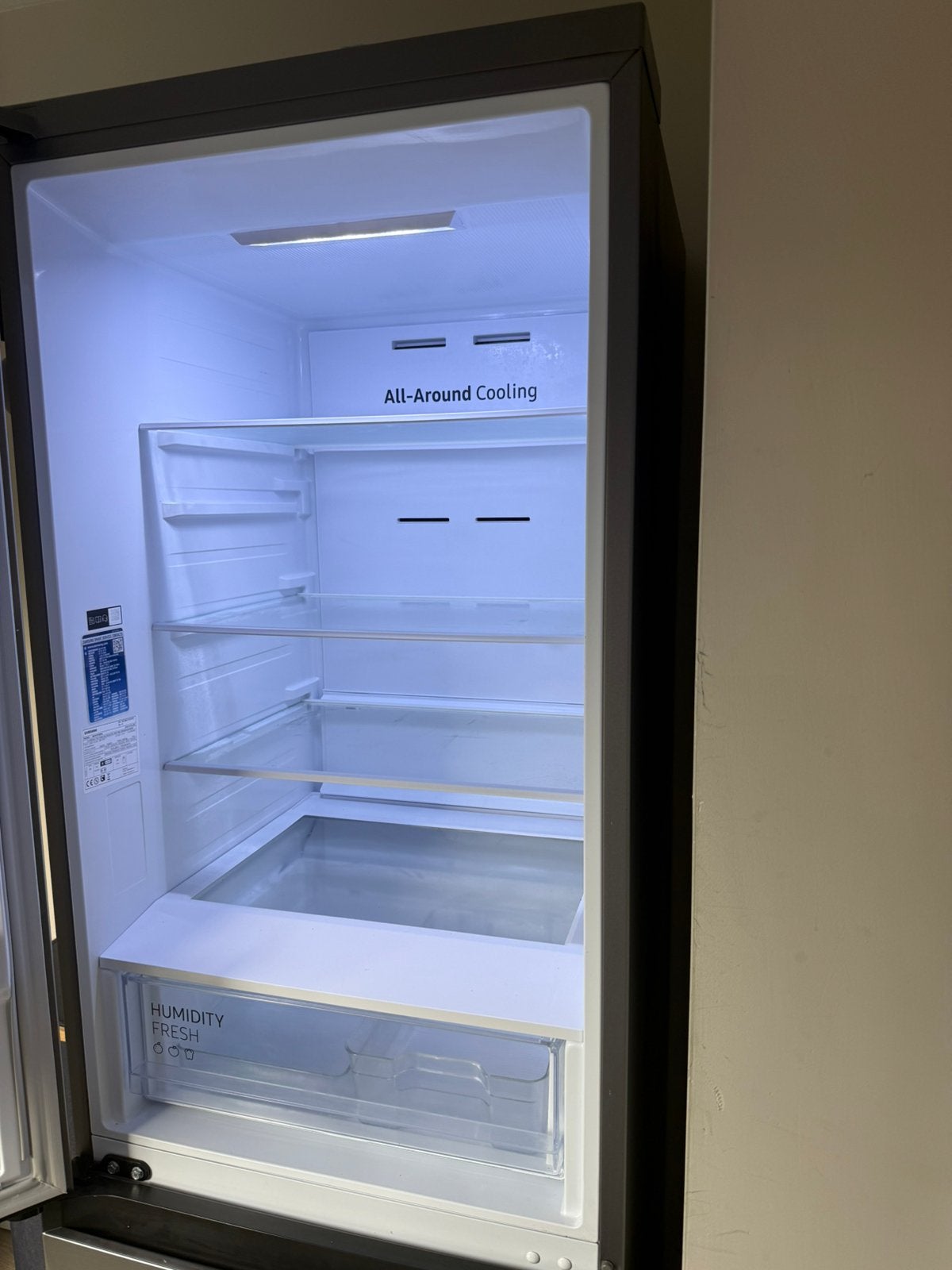 Foto 3 van Samsung koel-vriescombinatie RB34T670DSA – No Frost – 344L