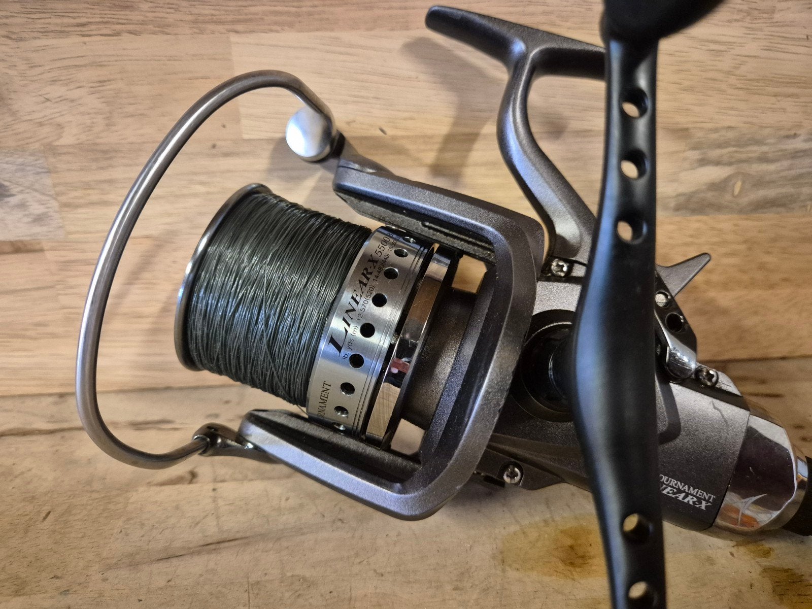 1x daiwa tournament linear 5500x, Ophalen of Verzenden, Zo goed als nieuw, Molen