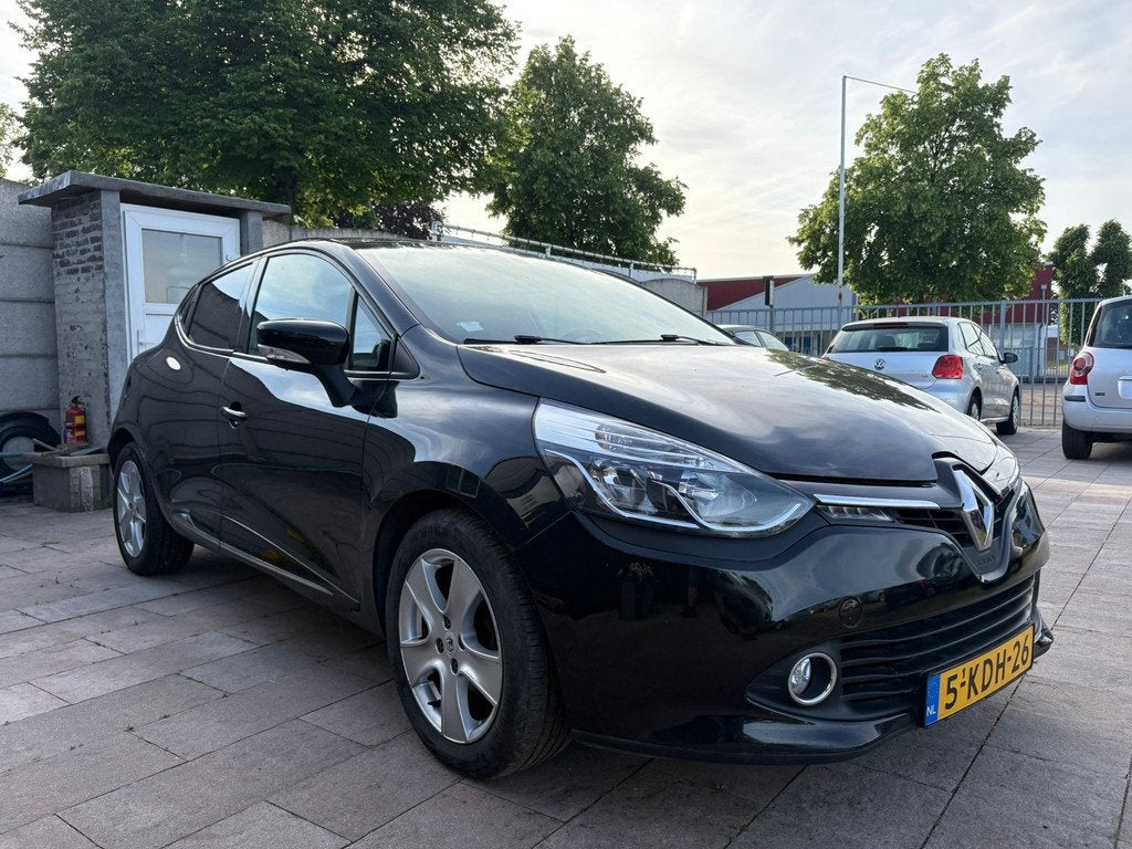 Renault Clio 1.5 dCi ECO Expression NOT FOR EXPORT, Voorwielaandrijving, Stof, Gebruikt, Zwart