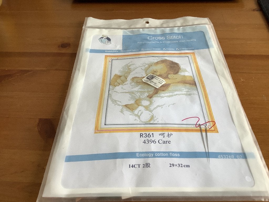 Borduurpakket "care" baby in handen. 29 x 32 cm nieuw, Ophalen of Verzenden, Nieuw, Handborduren, Borduurpakket