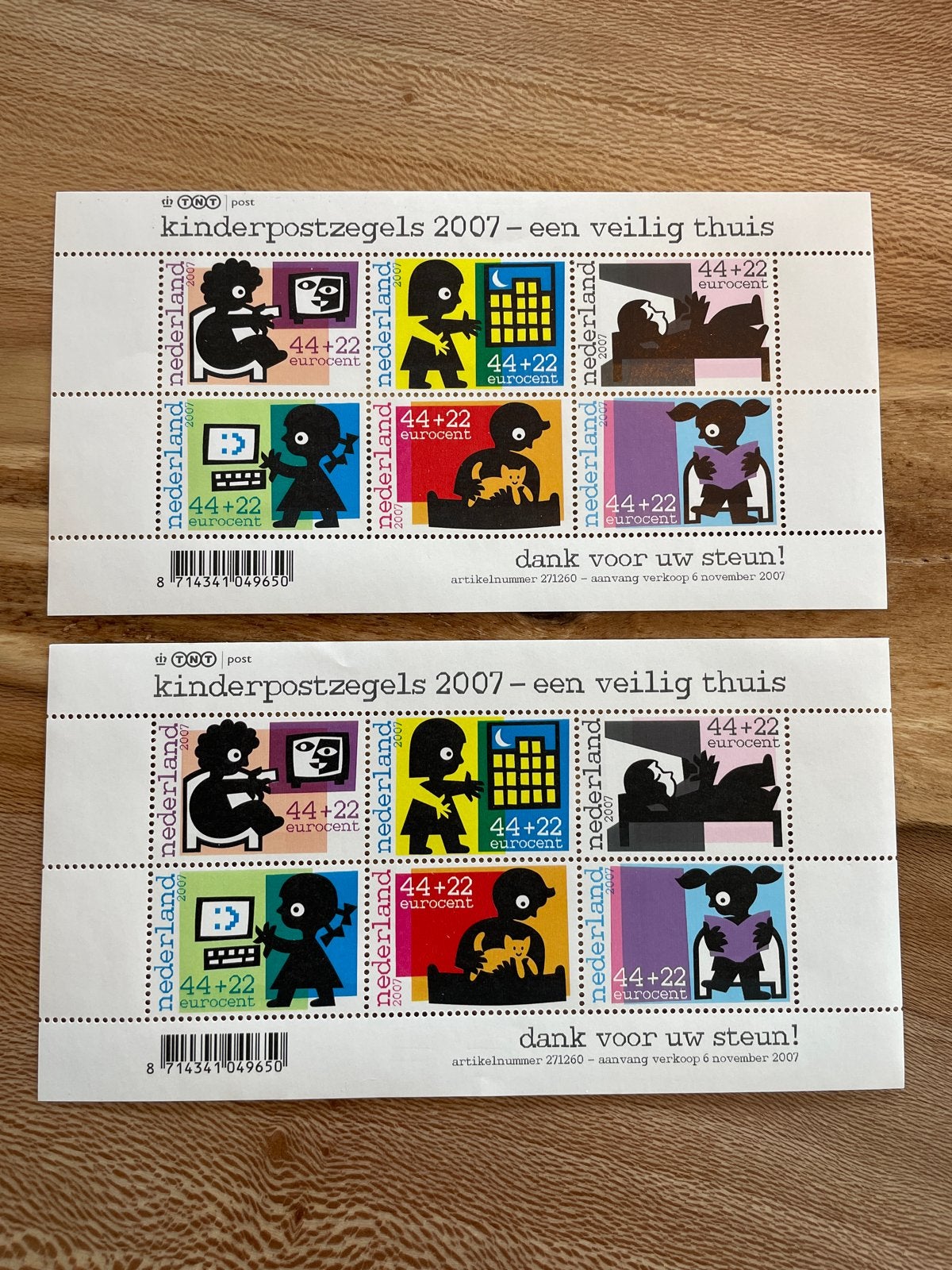 Kinderpostzegels 2007 - Een Veilig Thuis (2 vellen), Postzegels en Munten, Postzegels | Nederland, Ophalen of Verzenden, Na 1940